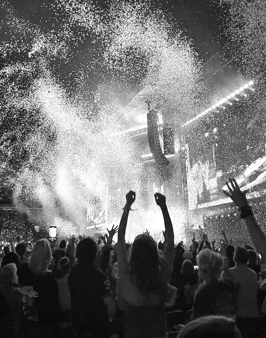 Live Concert